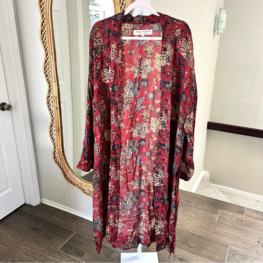 Free People / Play It Cool Kimono in Brown Combo - Picture 4 of 7